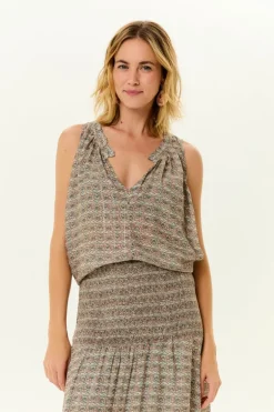 Blusa Decote v Estampa Eve b