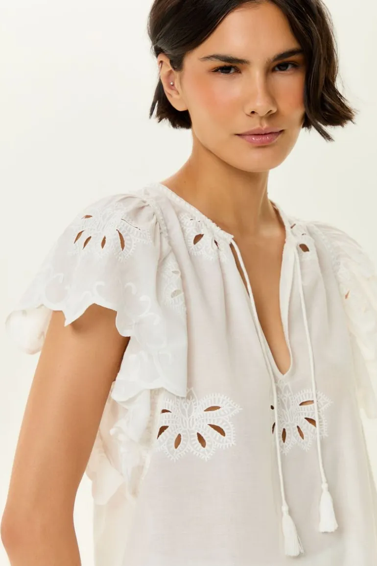 Blusa Manga Curta Bordado Lotus