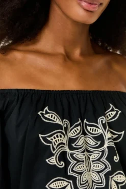 Blusa Ombro a Ombro Bordado Folk