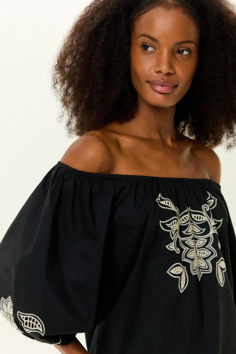 Blusa Ombro a Ombro Bordado Folk