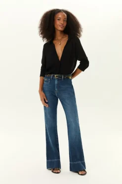 Calça Jeans Flare Bolsos