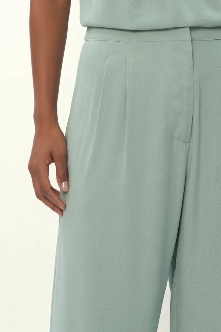 Calça Pregas Alfaiataria