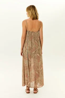 Vestido Midi Bordado Estampa Folk