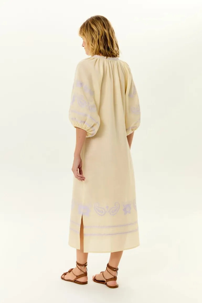 Vestido Midi Bordado Paisley