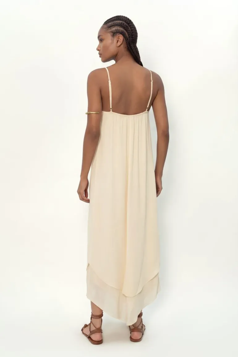 Vestido Midi Camadas Ggt Busto Metal
